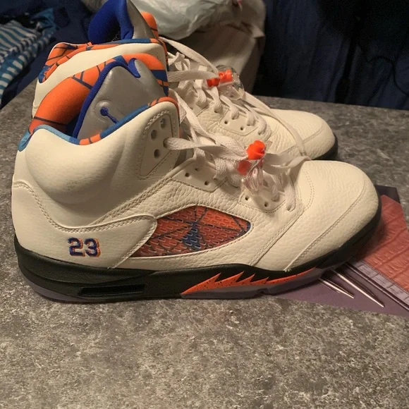 Retro Jordan ‘international’ 5